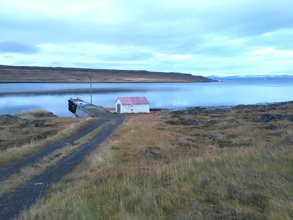 Reykjanes Hostel Exteriör bild