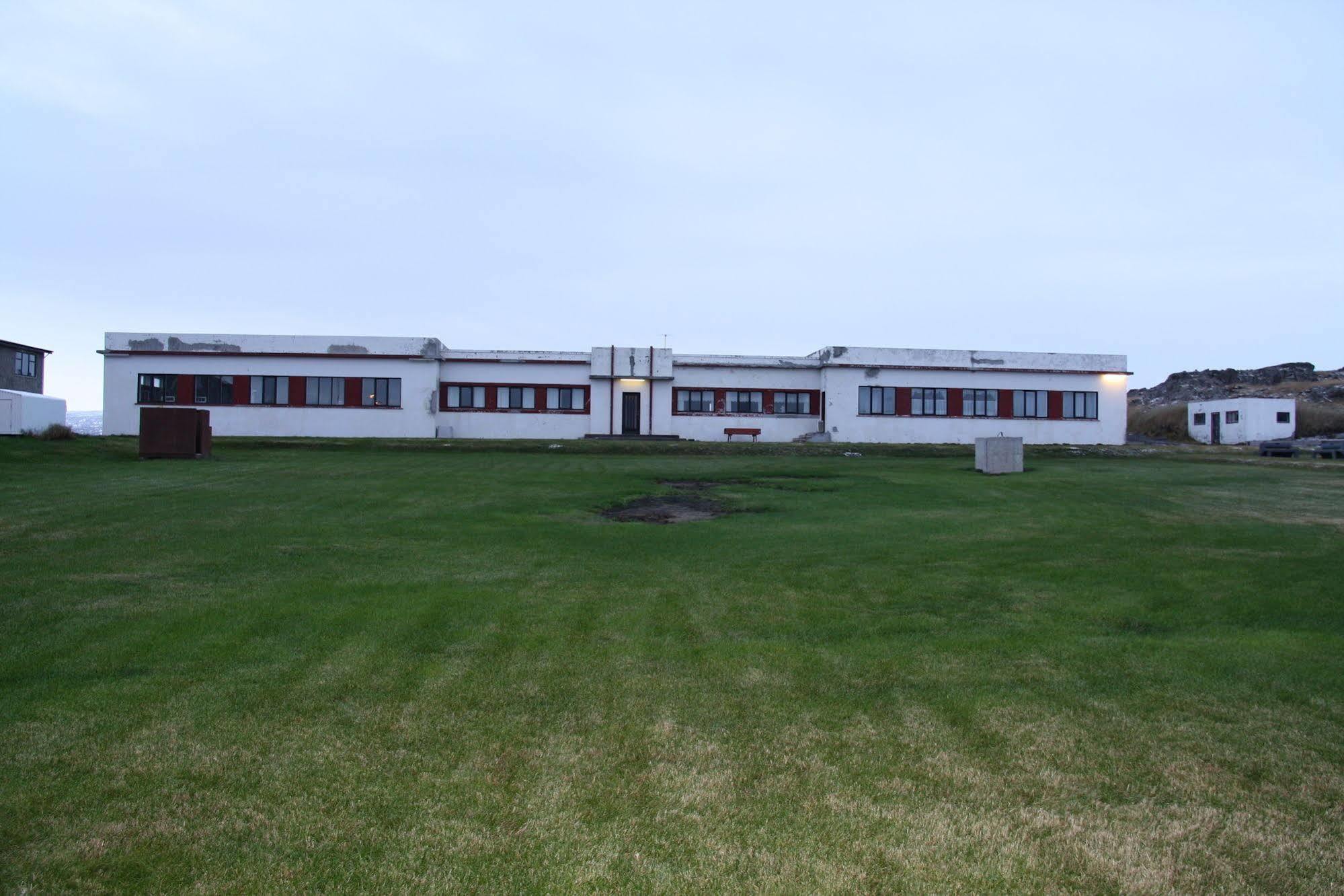 Reykjanes Hostel Exteriör bild